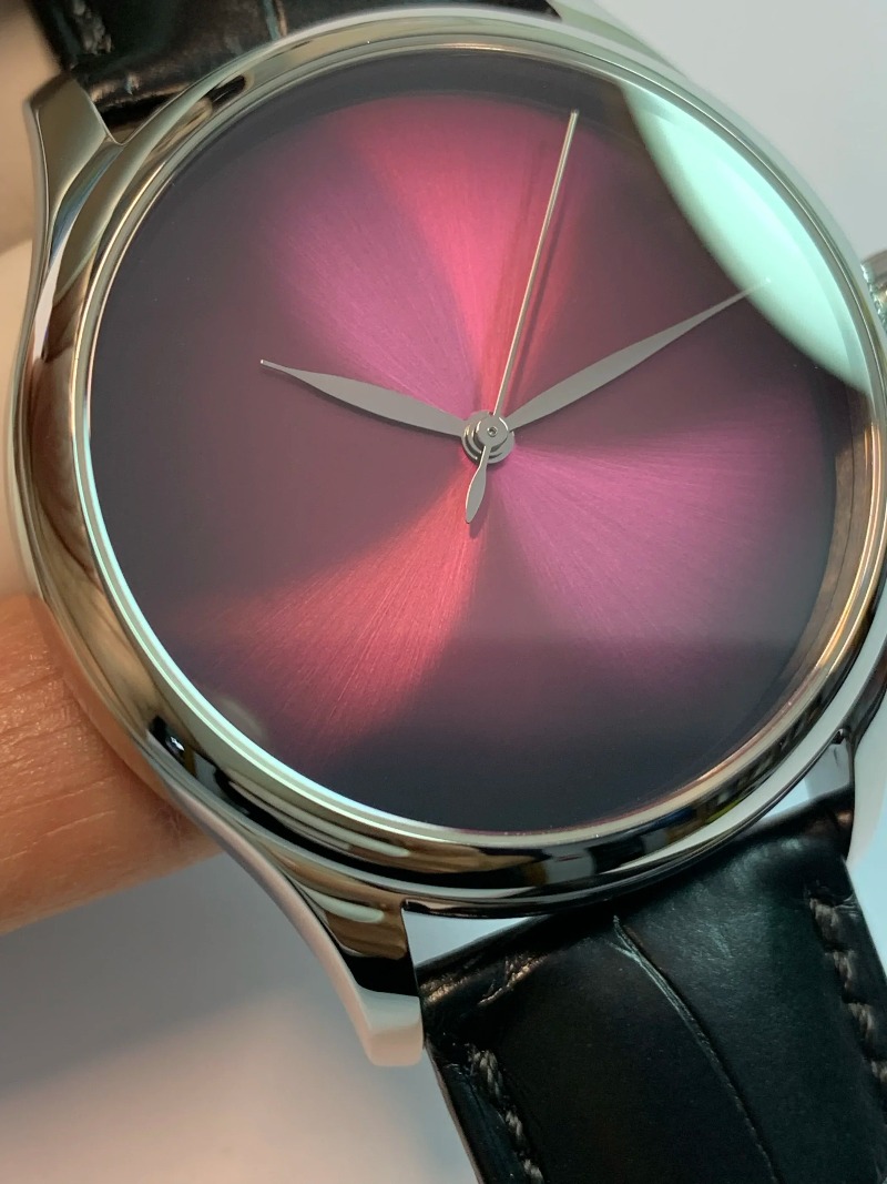Bezsłowna książka, szwajcarski – Jewellery Watch recenzja i cena
