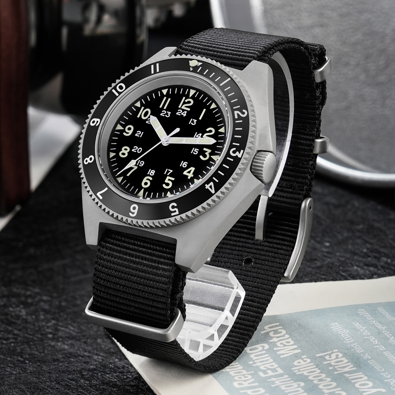 Zegarek kwarcowy Watchdives WD – Jewellery Watch recenzja i cena